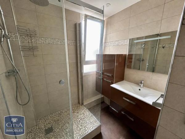 Appartement à louer 4 pièces 67.68m² Le Raincy (93340)