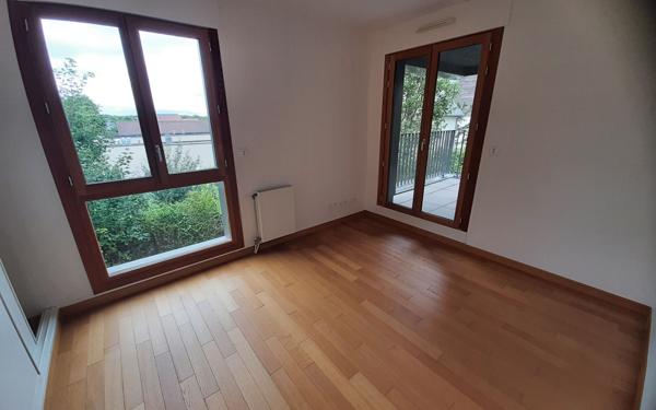Appartement à louer    4 pièces • 107 m2 Caen