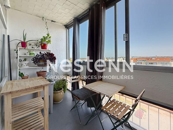 Appartement T4 Lumineux - 3 Chambres avec Balcon Cellier et Parking - 6è étage - Secteur Route de Genas - 69500 BRON