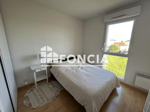 Location Appartement meublé 2 pièces 43.08 m² - VILLA FLORENTI - 117 AVENUE PIERRE MENDES FRANCE Avrille 49240