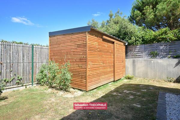 Maison proche Saint-Gilles-Croix-de-Vie 5 pièce(s) 136 m2 -