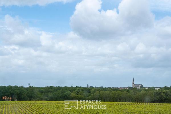 Belle parcelle avec panorama à 360° et ancien moulin à vent