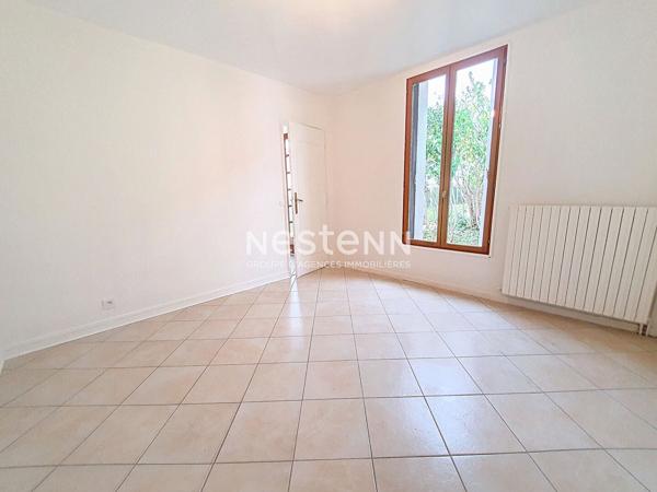 TRAPPES : Maison 2 pièces à louer avec bureau + cave et garage