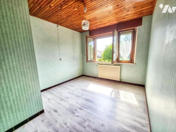 Maison à LA NEUVEVILLE-SOUS-CHATENOIS