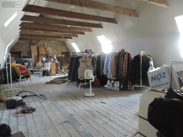 Maison à vendre à Belle-Isle-en-Terre dans les Côtes-d'Armor (22810), ref : 22069-1791