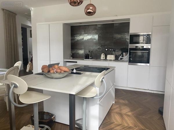 Maison à vendre à Belle-Isle-en-Terre dans les Côtes-d'Armor (22810), ref : 22069-1791