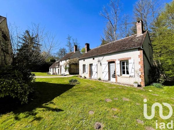 Domaine 10 pièces de 250 m² à Ferrières-en-Gâtinais (45210)