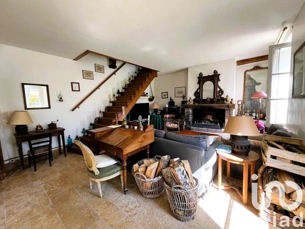 Domaine 10 pièces de 250 m² à Ferrières-en-Gâtinais (45210)