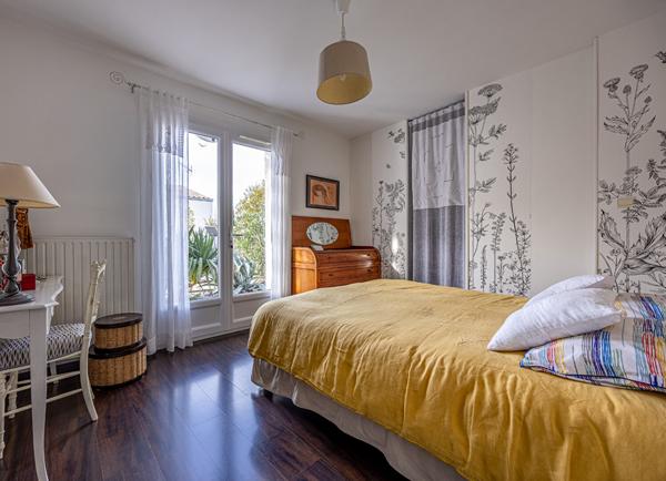 Maison familiale plain pied avec piscine 153M²