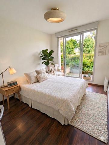VENTE : Pont des Demoiselles (Toulouse) : appartement T2 pkg - terrasse et jardinet