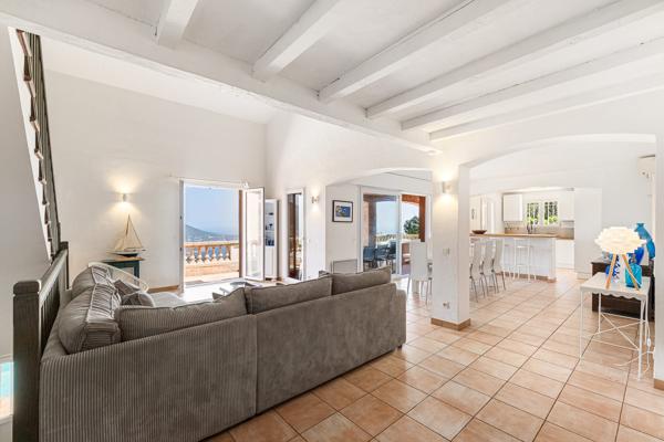 ENSEMBLE IMMOBILIER D'EXCEPTION – 2 VILLAS INDÉPENDANTES