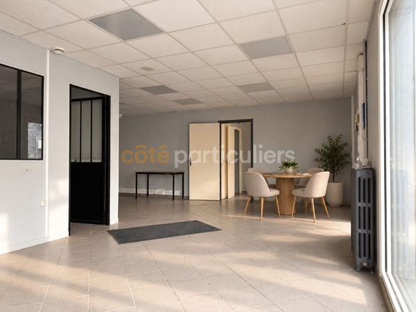Vente
                Immeuble100 m² - 4 Pièces -
                    CAUCHY A LA TOUR (62260)