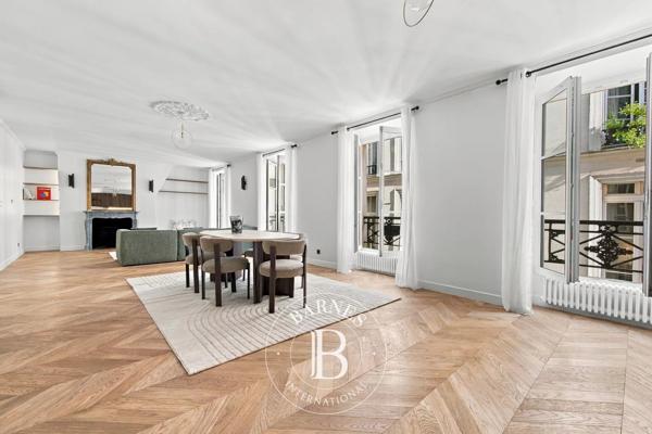 Paris 3ème, Appartement 2 Chambres -  90 m² à vendre