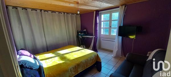 Maison à vendre 6 pièces 157 m² Terres-de-Haute-Charente