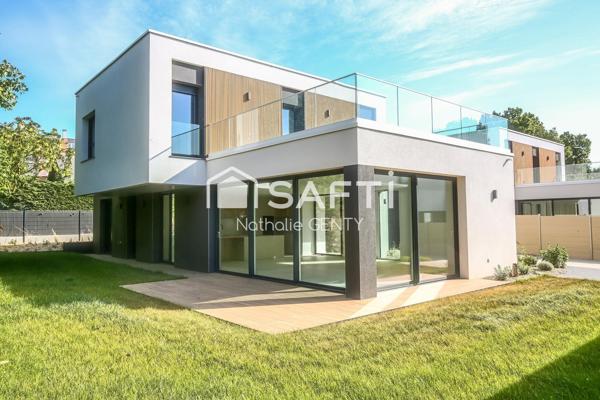 VILLA LUXUEUSE, CONSTRUCTION NEUVE, SEMI PLAIN PIED A MALO LES BAINS