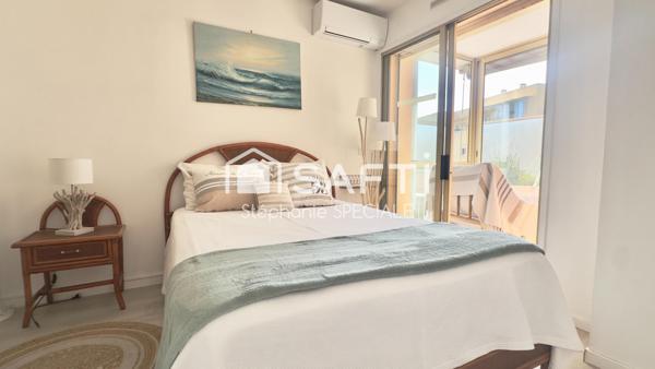 Charmant 2 pièces avec grande terrasse aperçu mer, piscine et stationnement au Cannet