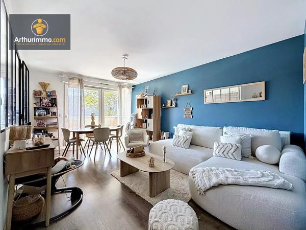 Vente                                                      Appartement
                        
                     3 pièces                      67 m2                     à Eaubonne