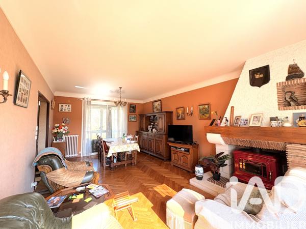 Maison à vendre 5 pièces 137 m² Saint-Céré