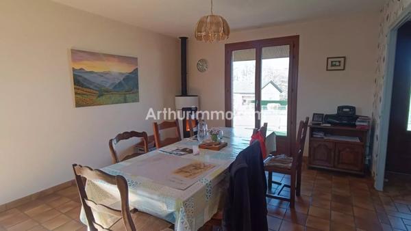 Location                                                      Maison de village
                        
                     4 pièces                      176 m2                     à Asnans-Beauvoisin