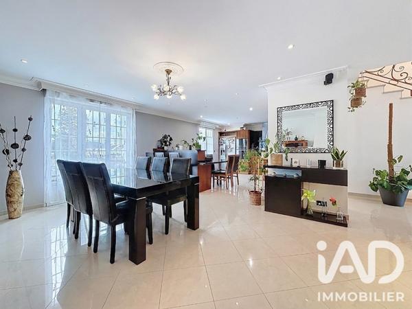 Maison à vendre 7 pièces 190 m² Pontault-Combault