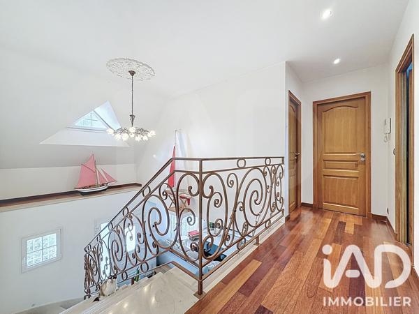 Maison à vendre 7 pièces 190 m² Pontault-Combault