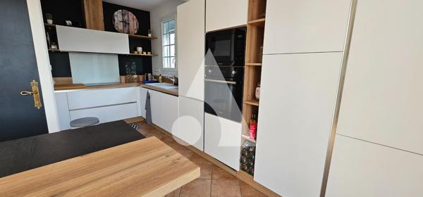 Maison 7 pièces 212 m2