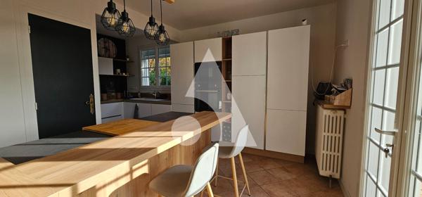 Maison 7 pièces 212 m2