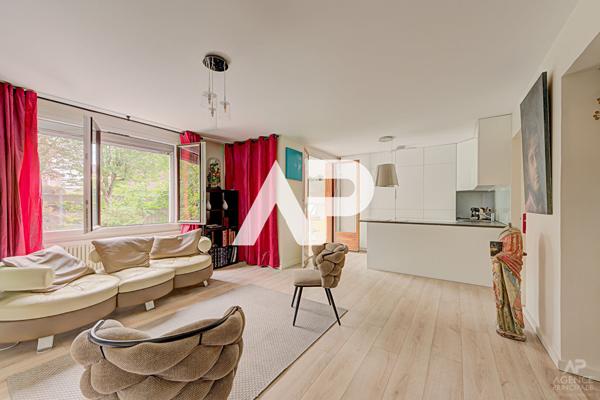Appartement Rueil Malmaison 2 pièce(s) 60.91m2 273 000 € **  - Référence  20053