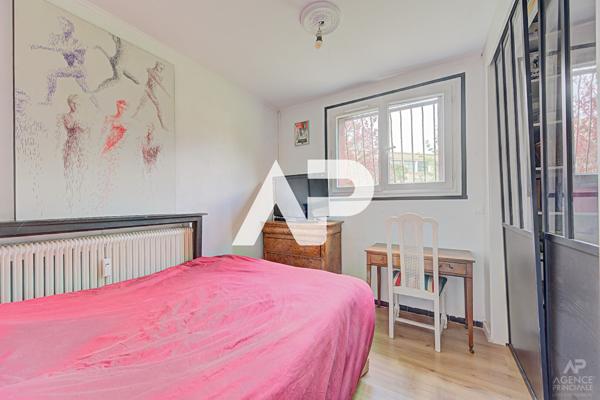 Appartement Rueil Malmaison 2 pièce(s) 60.91m2 273 000 € **  - Référence  20053