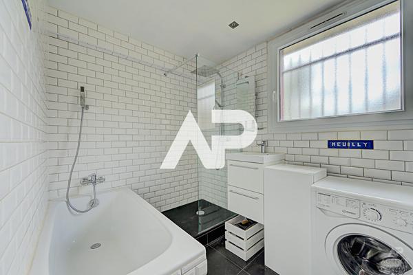 Appartement Rueil Malmaison 2 pièce(s) 60.91m2 273 000 € **  - Référence  20053