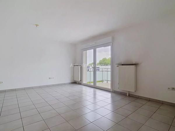 Vente                                                      Appartement
                        
                     3 pièces                      58 m2                     à Colmar