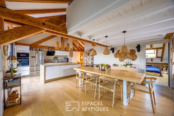 Appartement aux allures de loft sous les toits d’un ancien atelier