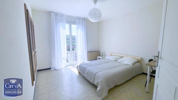 Appartement à vendre 4 pièces 83m² Aix-en-Provence (13100)
