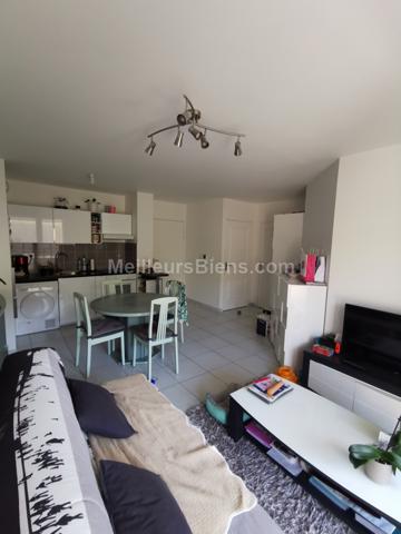 APPARTEMENT 62 M2, 2 CHAMBRES, PARKING, TERRASSE