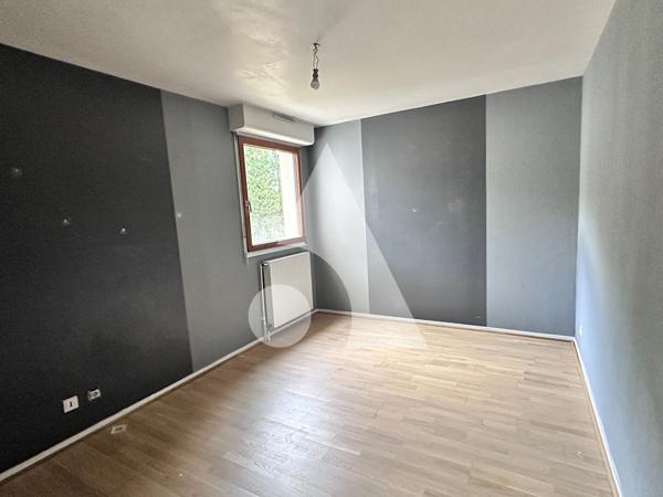Appartement 4 pièces 88.9 m2