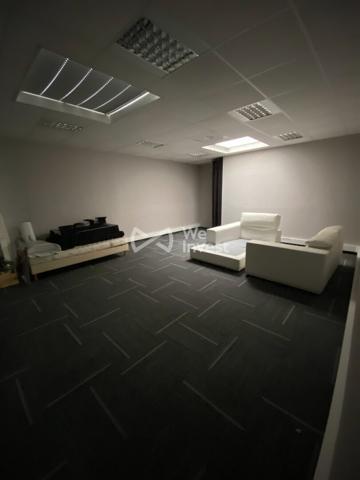 Local de bureaux et salle de réunion Pau nord 226 m2