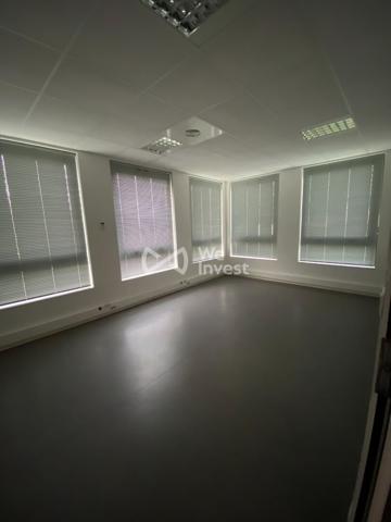 Local de bureaux et salle de réunion Pau nord 226 m2