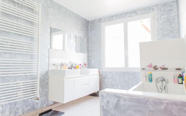 Maison à vendre    9 pièces • 256,20 m2 Maintenon