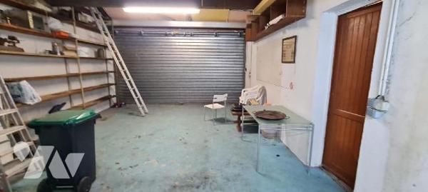 A LA ROCHETTE (77000), venez visiter cette maison d'env. 141m² habitable élevée sur cave en par...