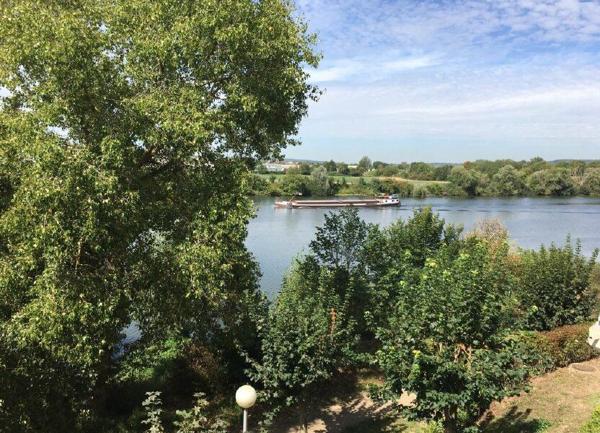 Appartement à louer    1 pièce • 30,68 m2 Triel-sur-Seine