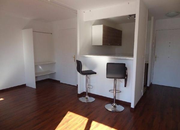 Appartement à louer    1 pièce • 30,68 m2 Triel-sur-Seine