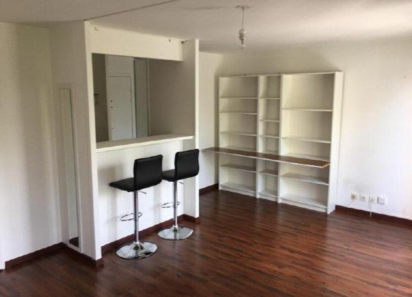 Appartement à louer    1 pièce • 30,68 m2 Triel-sur-Seine