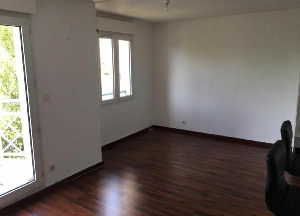 Appartement à louer    1 pièce • 30,68 m2 Triel-sur-Seine