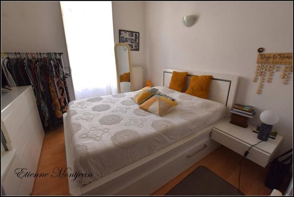 ENSEMBLE IMMOBILIER à Catus, 4 logements, 193 m² habitables, potentiel locatif 11,4 %