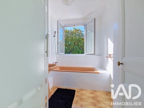 Appartement à vendre 5 pièces 103 m² Sèvres