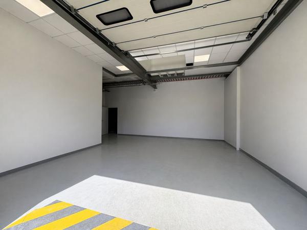À louer - Bureaux - 350 m2 - PA des Montées / Orléans Sud
