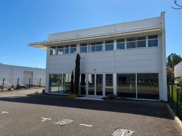 À louer - Bureaux - 350 m2 - PA des Montées / Orléans Sud