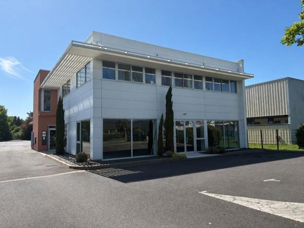 À louer - Bureaux - 350 m2 - PA des Montées / Orléans Sud