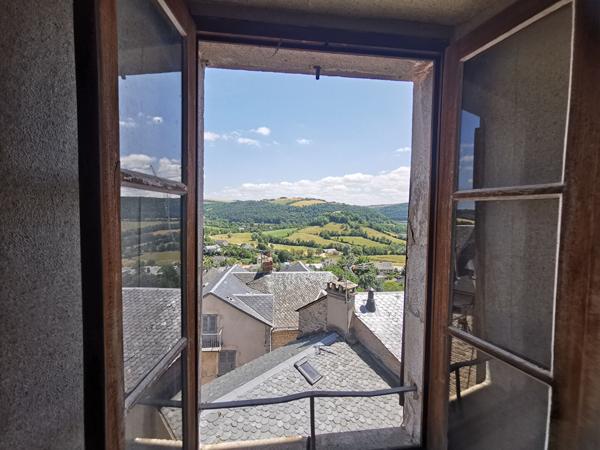 Maison de village à rénover. Severac d'aveyron