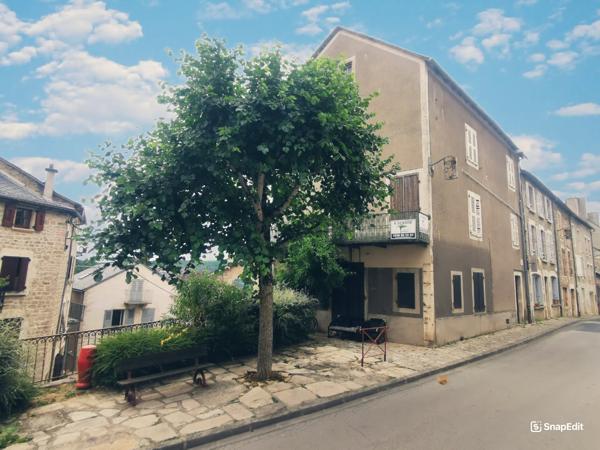 Maison de village à rénover. Severac d'aveyron